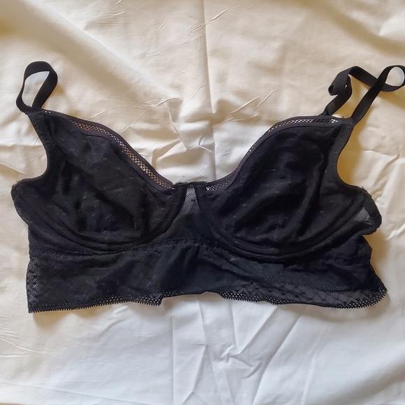 Black Lace Bralette - Picture 2 of 2